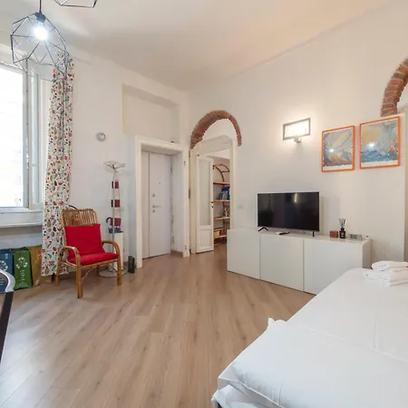 Luxury Apartment In Isola - De Castillia 20-2